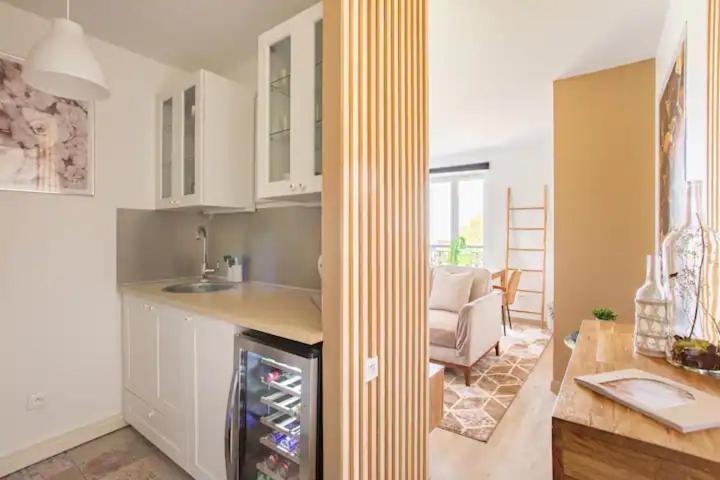Le Studio Parisien Boissy-Saint-Léger Екстериор снимка