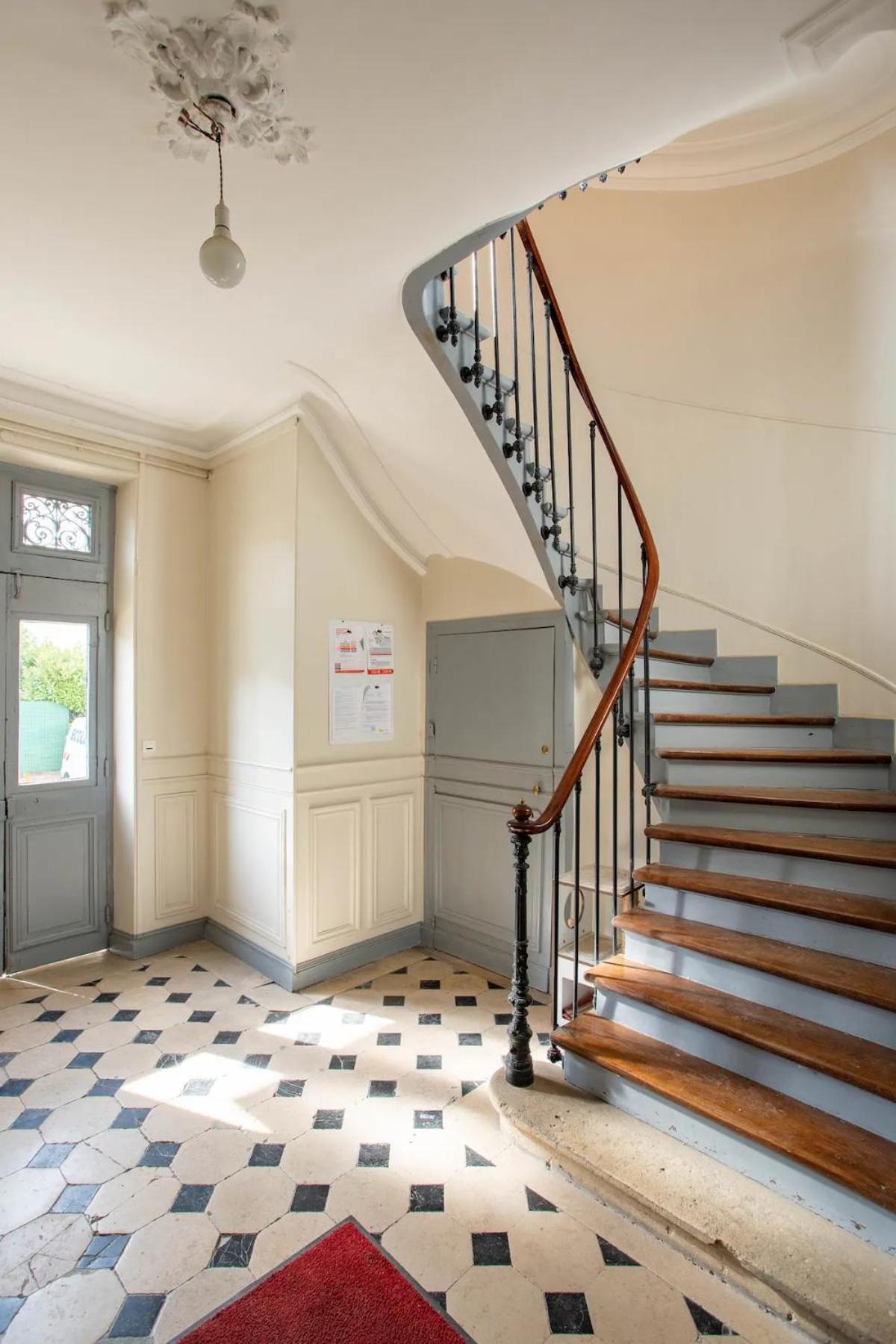 Le Studio Parisien Boissy-Saint-Léger Екстериор снимка